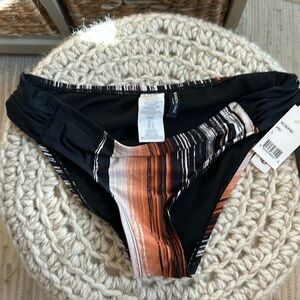 Kenneth Cole Side tab bikini bottom large